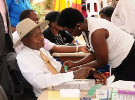 President Museveni Gets Tested for HIV Museveni HIV Test