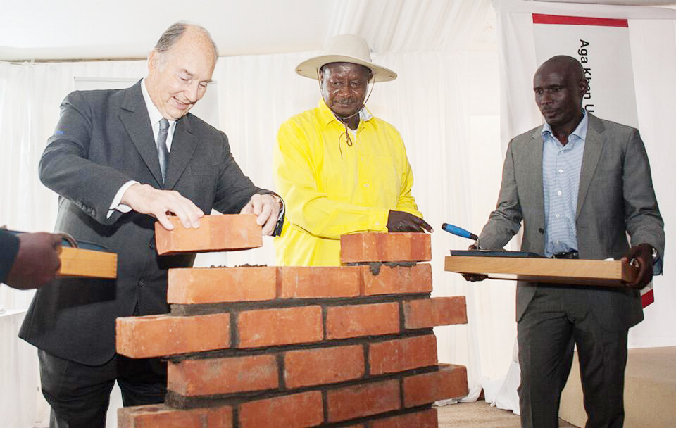 His-Highness-the-Aga-Khan-and-President-Yoweri-Museveni-lay-a-brick-at-the-Nakawa-site–2-WEB