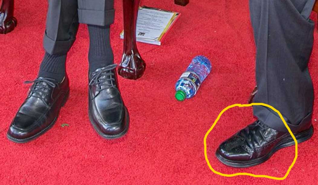 Museveni-shoe-WEB-4
